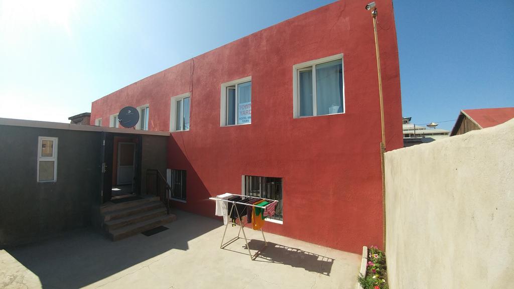 Town Yard Hostel 울란바토르 외부 사진